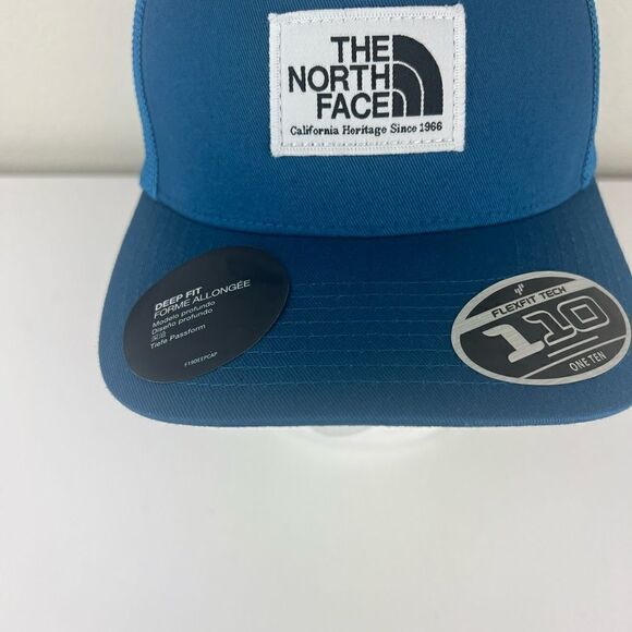 The North Face Dip Fit Trucker Hat - Picture 5 of 7